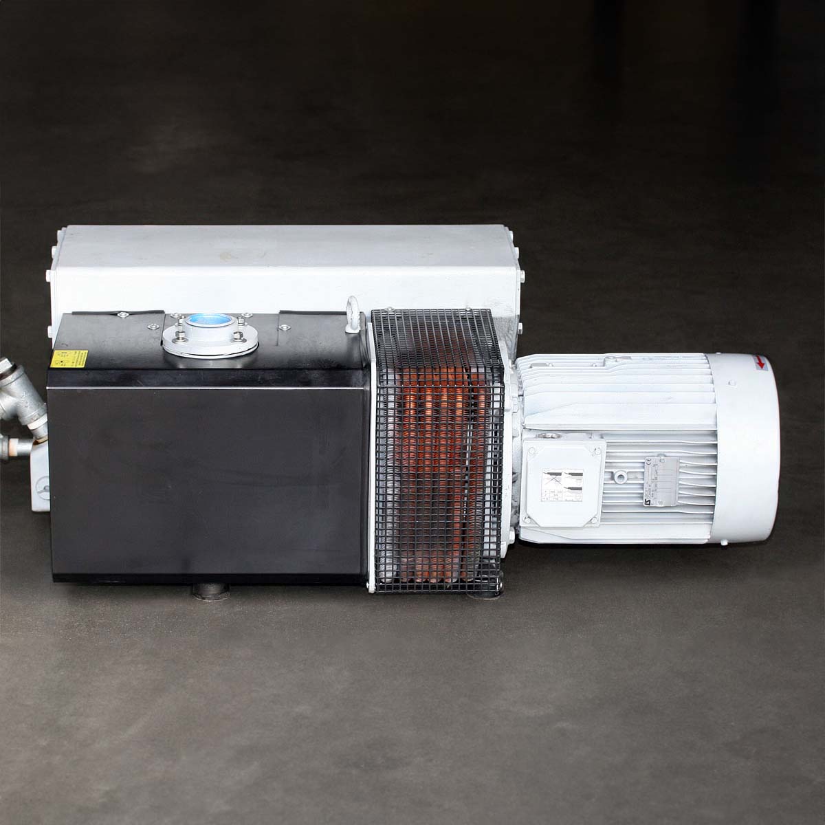 Leybold SOGEVAC SV200 - REBUILT