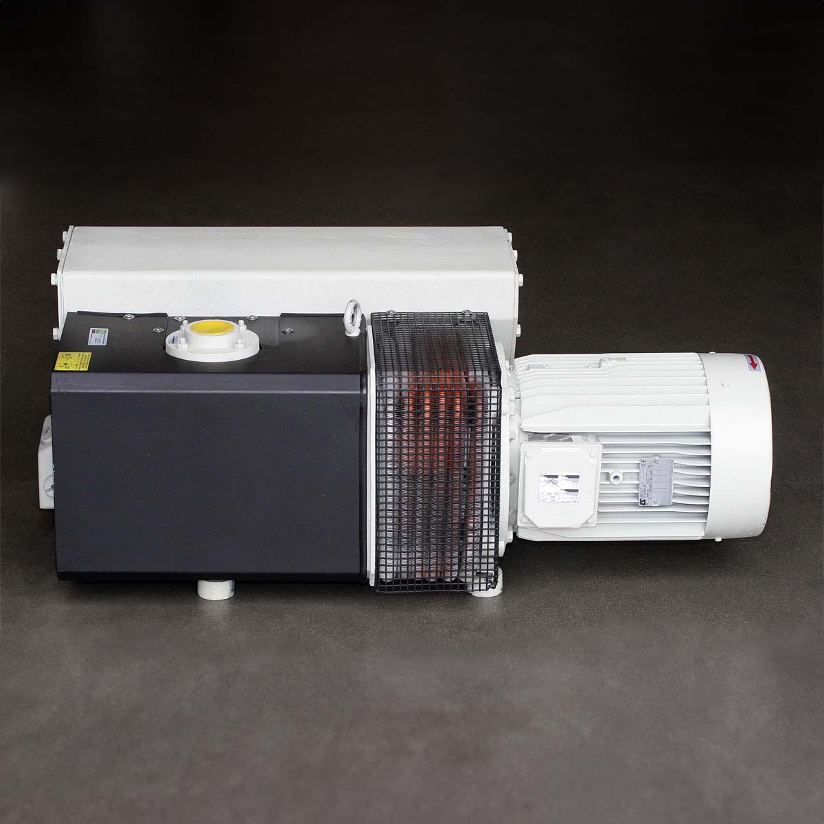 Leybold SOGEVAC SV300 - REBUILT