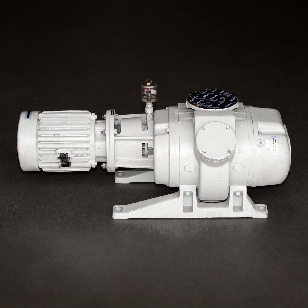 Leybold RUVAC WA / WAU 501 - REBUILT